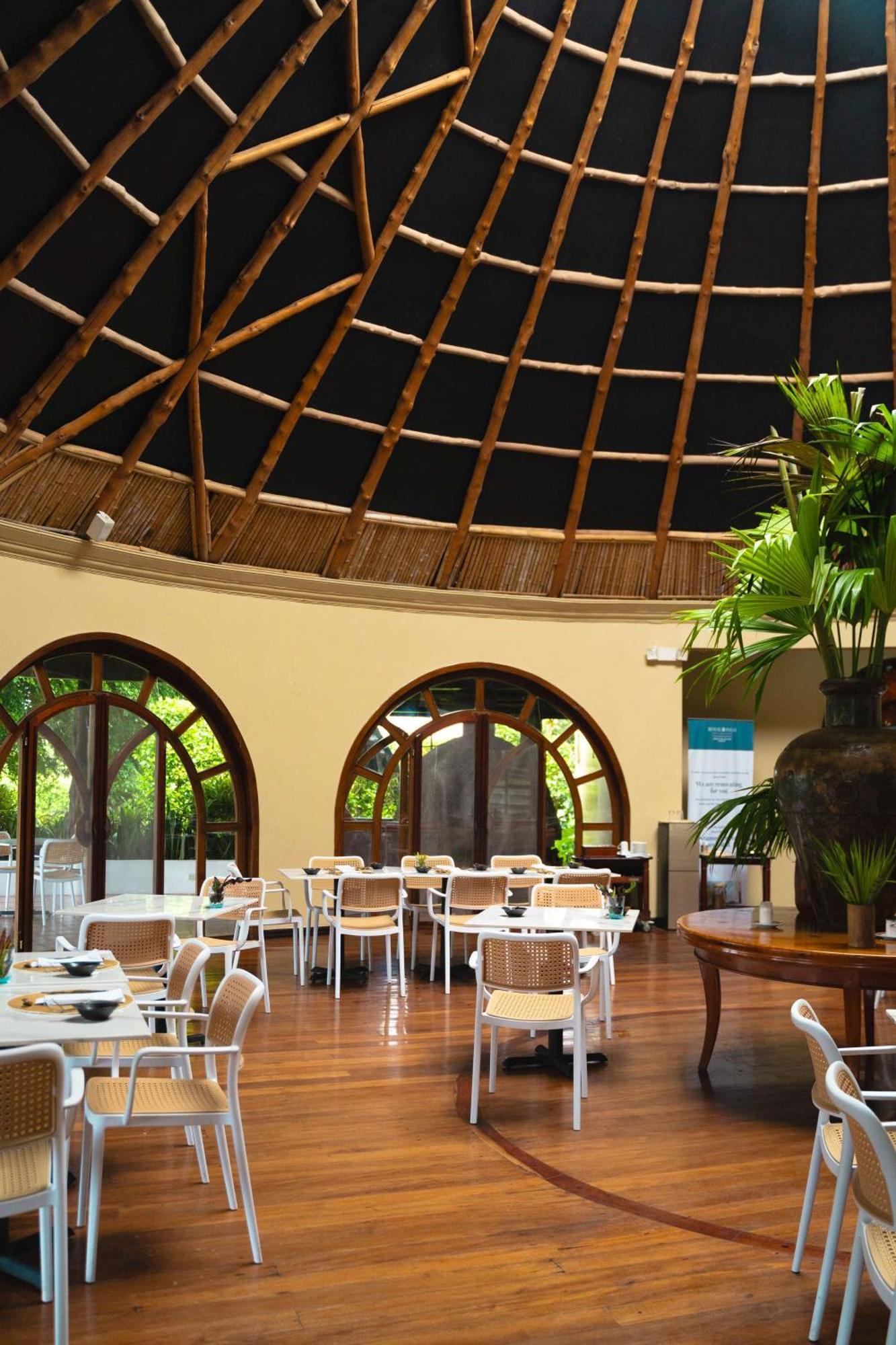 Royal Palm Galapagos, Curio Collection Hotel By Hilton Bellavista  エクステリア 写真